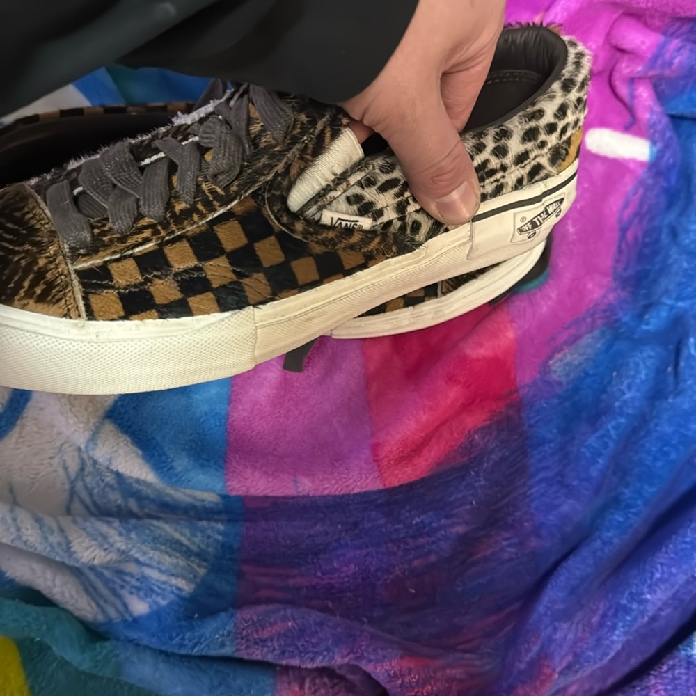 Vans  vault men’s 9